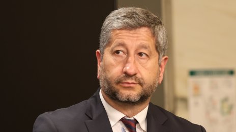Христо Иванов подаде оставка като председател на "Да, България"