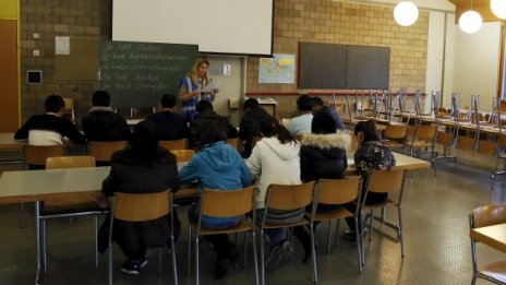 Държавата би изплатила разходите си по интеграция на бежанци до няколко години