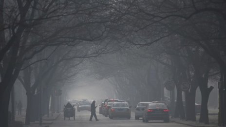 Продажбите на коли в Китай през ноември растат с близо 18%