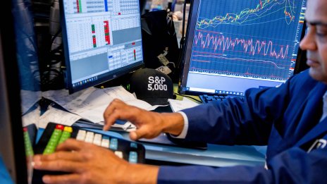 Възстановяването на американските борси беше сложено на пауза