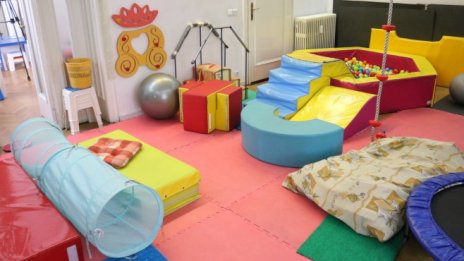 От 19 април се разрешават посещенията в детски центрове и клубове