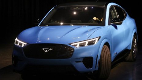 Ford: Ще продадем до 100 хил. автономни коли в премиерната им година 