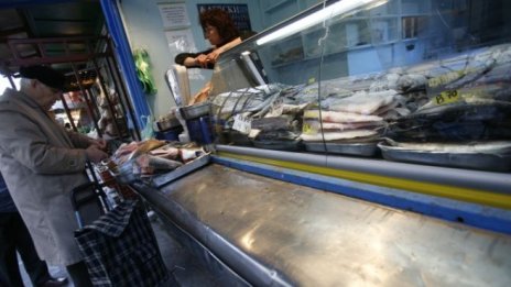 Хранителните банки ще могат да получават продукти с до 5 дни изтекъл минимален срок