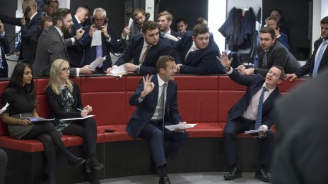 Отлив на оптимизъм на борсите в Европа преди новите данни за инфлацията 