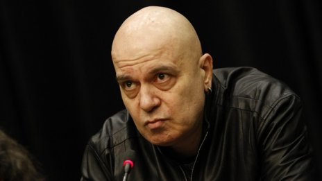 Слави Трифонов заплаши с възмездие заради проваления проект за нови изборни правила