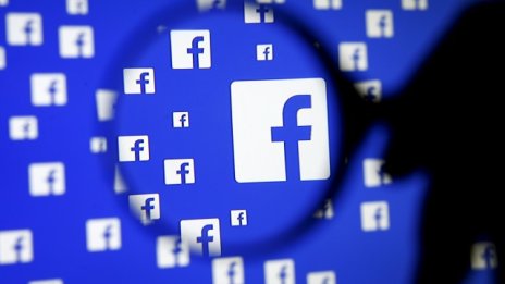 Иск за 1 млрд. долара обвинява Facebook, че е "инструмент на Хамас"