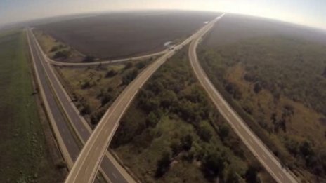 Анализатор: Цената на бензина през лятото може да е под 2 лева