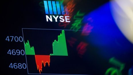 Публичните компании в САЩ и в Китай се движат в различни посоки през тази година