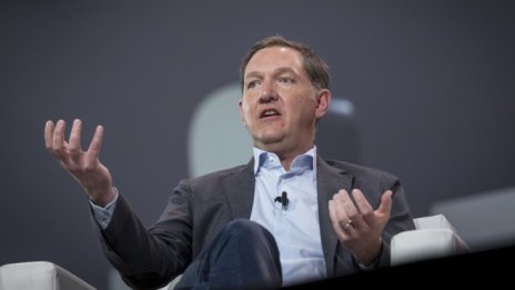 IBM изненадващо загуби президента си