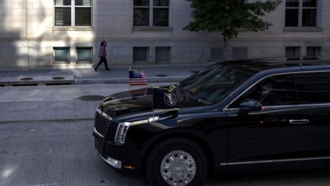 Американската икономика може би е изправена пред посредствено десетилетие