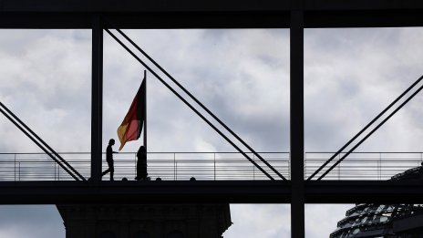 Икономиката на Германия се свива за втора поредна година