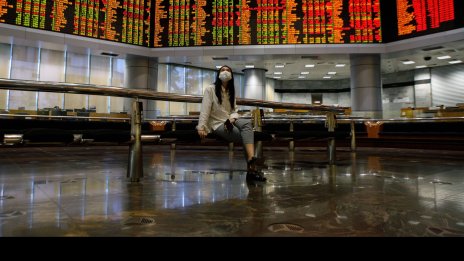 Борсите в Азия завършиха без единна посока, Hang Seng поведе губещите