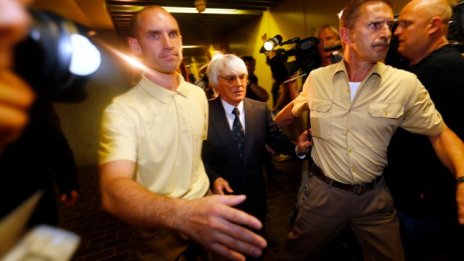 Германският съд прекратява процеса срещу Екълстоун