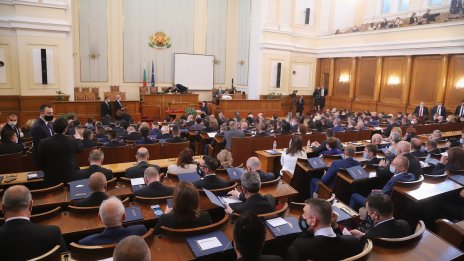 Разширява се кръгът от лицата с осигурен достъп до правна помощ
