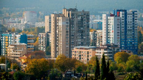 В Бюджет 2027 се подготвя актуализиране на данък сгради с до 30%