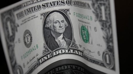 Може ли доларът да изгуби водещата си позиция