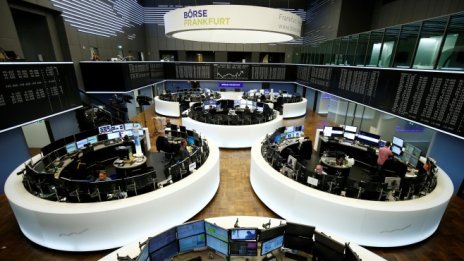 Несигурността около Brexit продължава да натежава върху европейските пазари