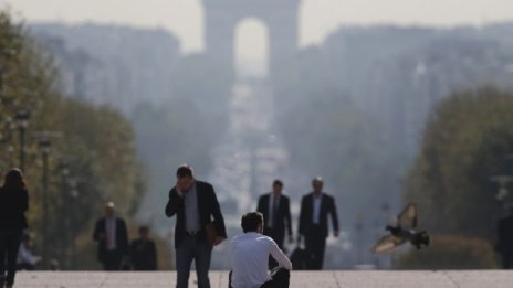 Бизнес активността в еврозоната се забавя до най-ниското ниво от януари 2015 г.