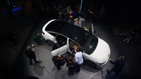 Тайният екип на Tesla за справяне с потребителските оплаквания