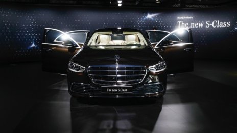 Пандемията не попречи на Daimler да увеличи пазарната си оценка с 9 млрд. евро