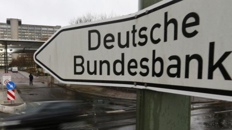 Германия с по-ниско търговско салдо през април