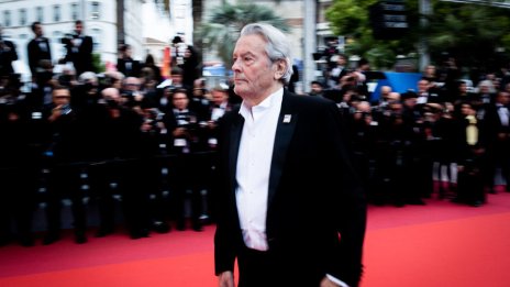 Арт колекцията на Ален Делон бе продадена на търг за над 8 млн. евро