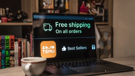 Temu - пристрастяващата платформа, която пребори Alibaba, а сега идва за Amazon