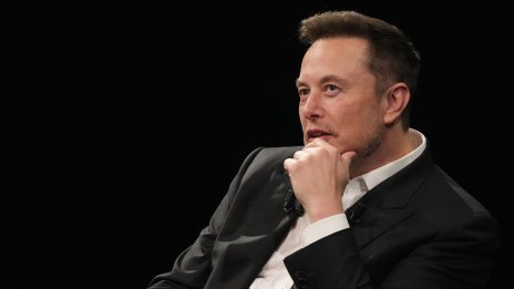 Tesla се нуждае от фокуса на Мъск в битката със световната конкуренция