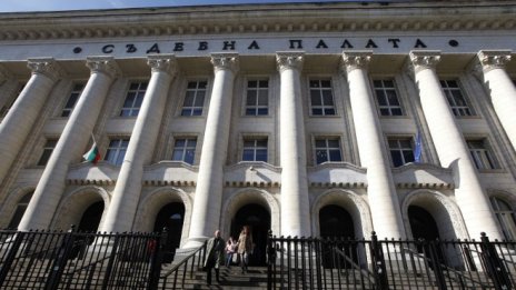 Прокуратурата проверява информацията за частни имоти на плажа в "Слънчев бряг"