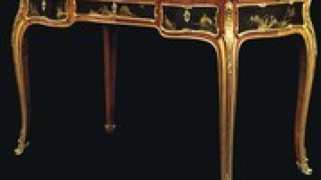 Бюро на любовница на Луи XV е топ предложението на търг на Christie's