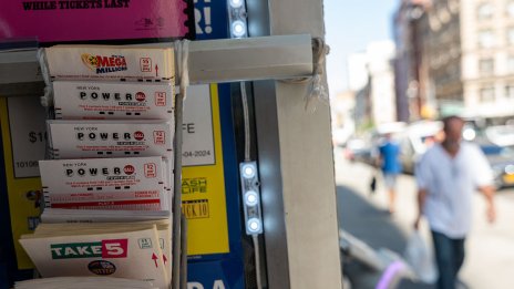 Джакпотът на американската лотария Powerball стигна близо 1,7 млрд. долара