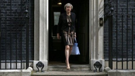 Тереза Мей рискува поста си, заради позиции в преговорите за Brexit