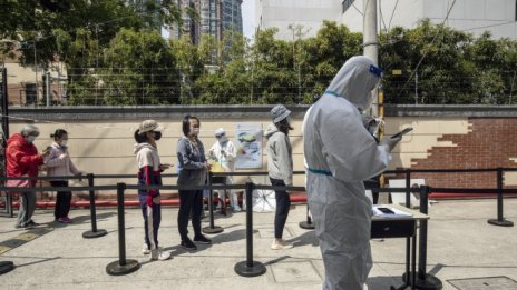 Индексите в Азия не намериха единна посока след данните за китайската икономика