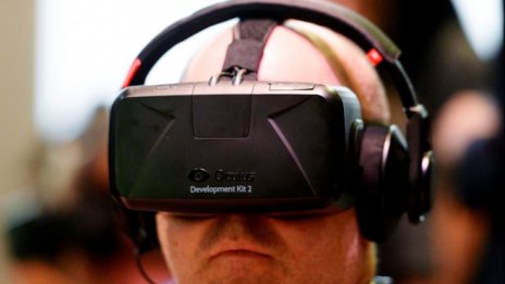 Oculus понижи цената на комплекта за виртуална реалност
