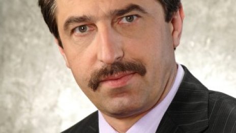 Цветан Василев: Президентът представлява корпоративни интереси