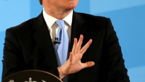 Имигрантите във Великобритания ще трябва да доказват, че ще работят