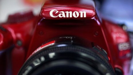 Canon е оптимистична за оперативната си печалба за 2017 г.