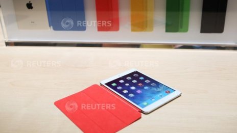 И големият победител от презентацията на Apple е... T-Mobile