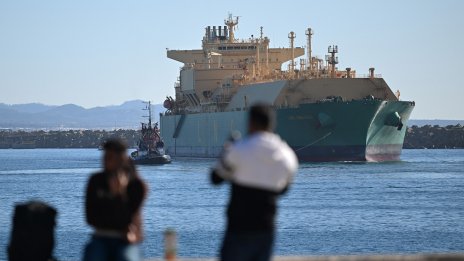 Русия предлага втечнен газ с 40% отстъпка, представяйки го за нигерийски