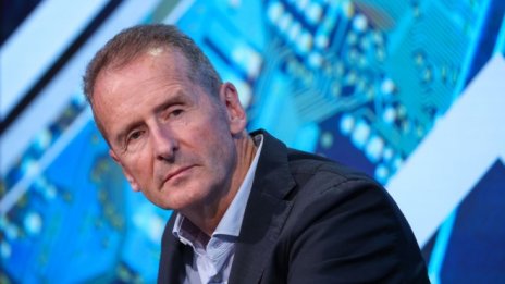 Бордът на директорите на Volkswagen премахна Дийс като ръководител на компанията