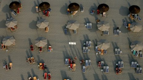 „Слънчев бряг“ и Мармарис са най-евтини сред 16 популярни европейски курорта