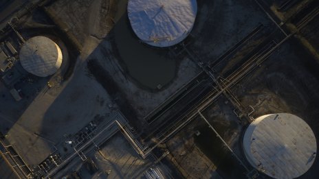 Цената на петрола продължава възхода си за поредна сесия*