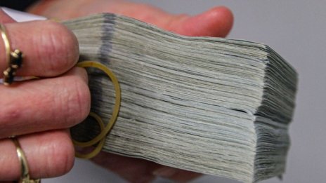 735 млн. лв. тръгват към бизнеса до края на годината