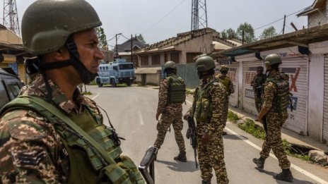 До какво ще доведе противопоставянето на индийската икономика на военното пакистанско присъствие