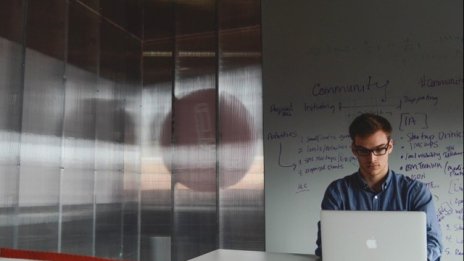 България слиза надолу в класация за правене на бизнес