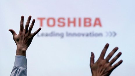 Toshiba се отказа от крайния срок за продажба на бизнеса си с чипове