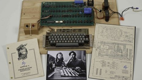 Архаичен Apple бе продаден за 387 000 долара