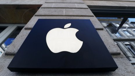 Apple може да се сблъска с дела за големите комисионни за приложения