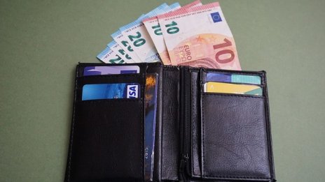 Тихомир Тошев: Ниските лихви повишават интереса към кредитирането