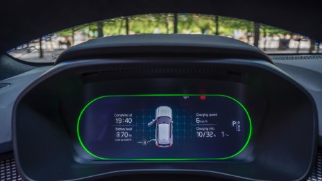 Китайската Geely продаде акции на Volvo за 350 млн. долара